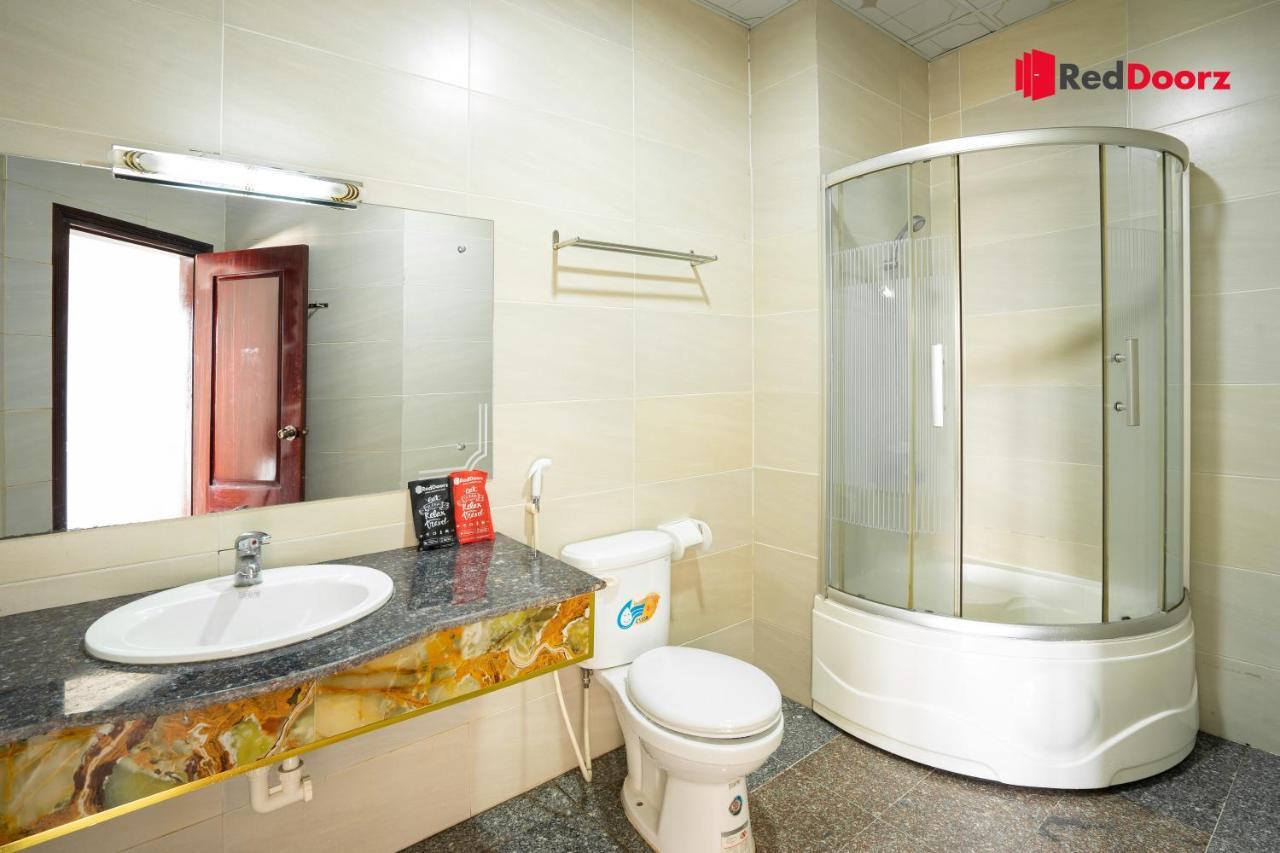 Reddoorz Tahami Hotel Near Kha Van Can Bandar Ho Chi Minh Luaran gambar